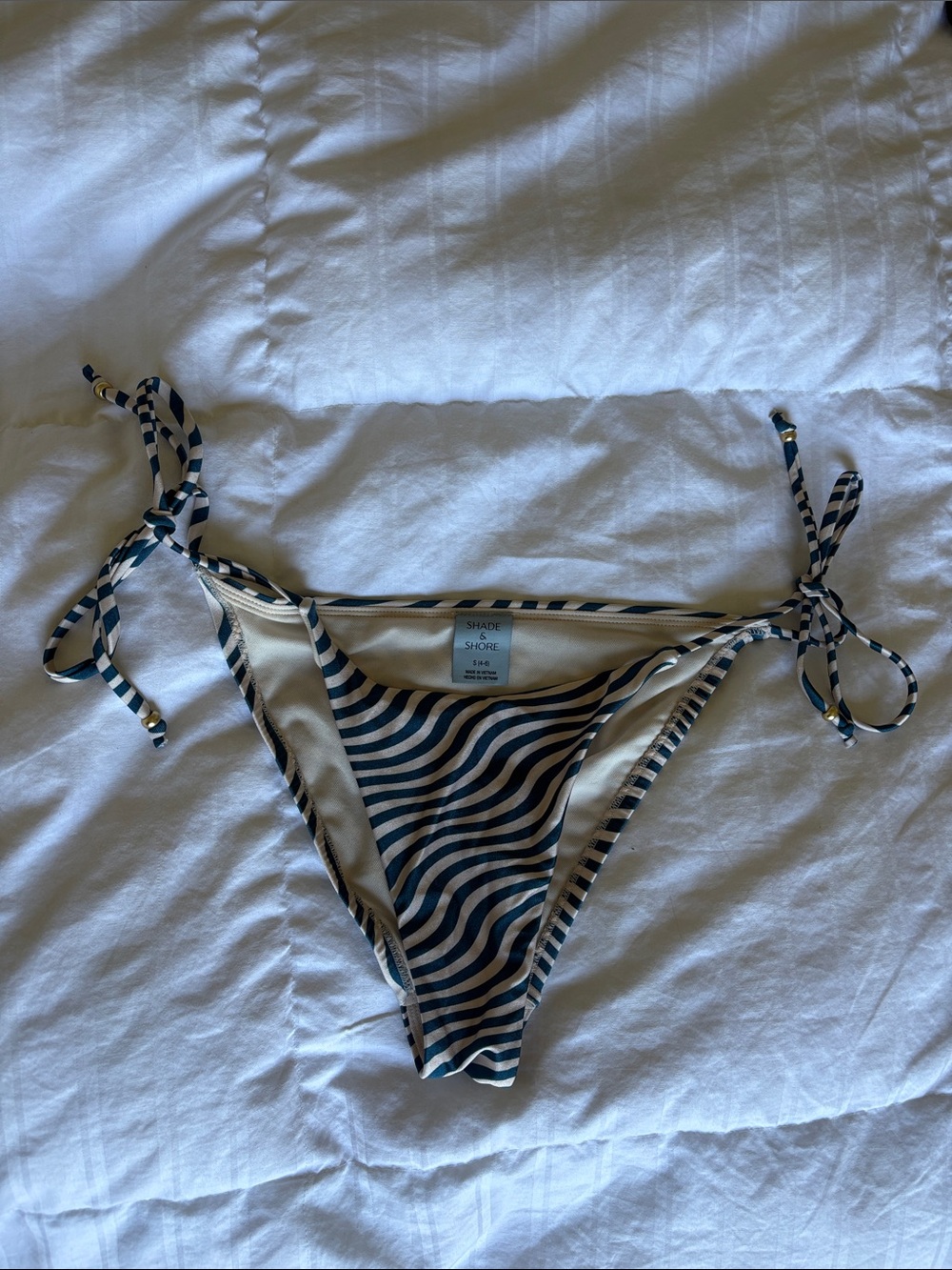 Shade & Shore Navy and Cream Wave-Print Tie-Side Bikini Bottom